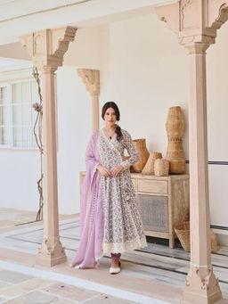 Karaj Jaipur - Printed Purple Angarkha Kurta with Pant & Dupatta (Set of 3)