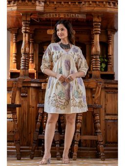 CUSTARD - Off White Embroidered Dress