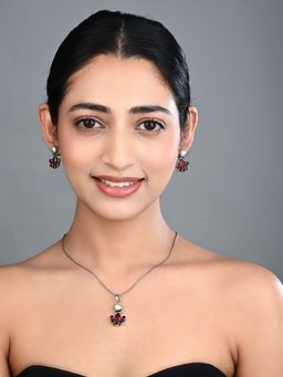 Anvik - Floral Crystal Red Pendant Necklace Set with Stud Earrings