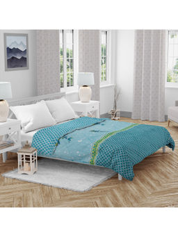 HomeTown - Nora Cotton Comforter in Aqua