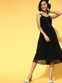 Black color option, Sold out, Currently selected