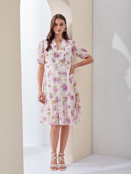 Latin Quarters - Women White Floral Regular Knee Length Dress