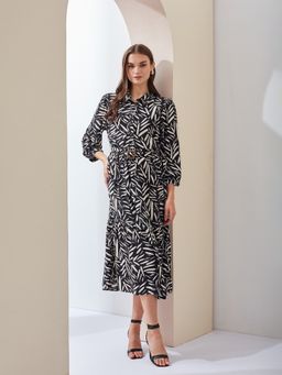 Latin Quarters - Women Black Geometric A-Line Midi Dress