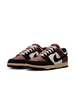 Nike - Men Dunk Low Retro Sneakers - Maroon