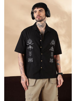 Eszett - Artwork Embroidered Black Casual Shirt
