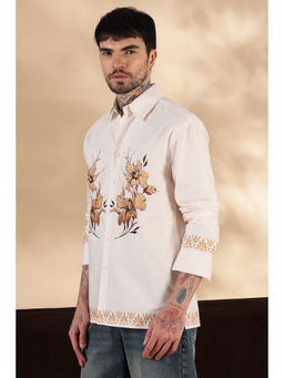 Eszett - Gem stone Printed Casual Shirt