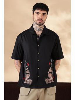 Eszett - Wild Embroidered Black Oversized Casual Shirt
