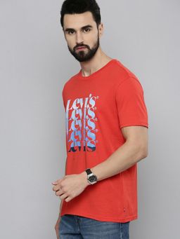Levi's - Men Red Crew Neck T-Shirt