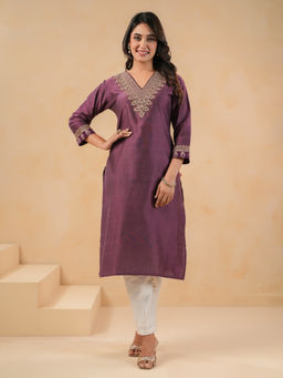 SPAN - Purple Straight Embroidered Kurta With Pant