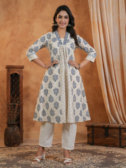 SPAN - White A-Line Printed Kurta With Pant