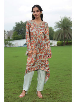 Zari Jaipur - Satin Silk Floral Embroidered Kurta with Pant