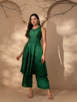Mabish By Sonal Jain - Green Deep Back Tie Up Kurta with Palazzo