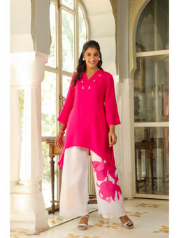 Zolo Label - Pink Printed Muslin V Neck Short Kurta Co-Ord Sets