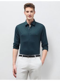 U.S. POLO ASSN. - Green Nylon Solid Shirt