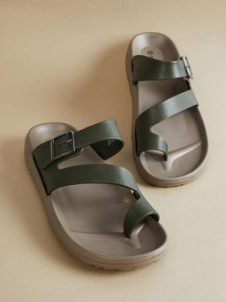 max - Men Olive Textured One Toe Sandals