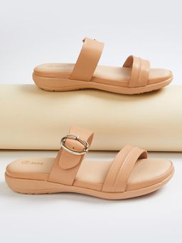 max - Women Cream Dual Strap Sandals
