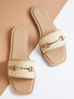 max - Women Beige Flats