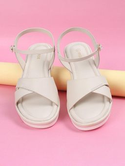 max - Women Pink Solid Ankle Strap Sandals