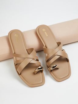 max - Women Brown One Toe Flats