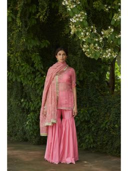 Vashisht Guru Dutt - Pink Embroidered Kurta with Sharara, Bustier and Dupatta (Set of 4)