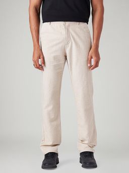 Levi's - Men Cream Authentic Loose Fit Mid Rise Linen Chinos