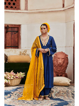 ITRH - Navy Blue Shyama Kurta with Pant and Dupatta (Set of 3)