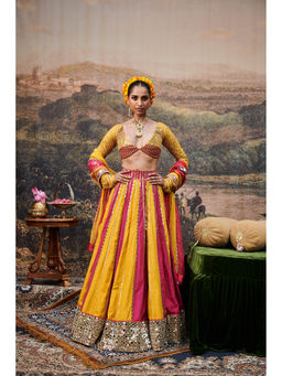 ITRH - Padma Peet Lehenga with Blouse and Dupatta (Set of 3)