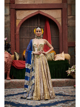 ITRH - Chandi- Sona Stripes Lampi Lehenga with Blouse and Dupatta (Set of 3)