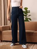 Navy Blue color option, Currently selected