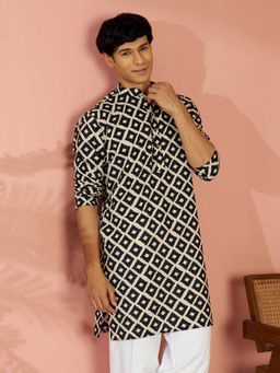 Vastramay - Black Printed Cotton Regular Kurta