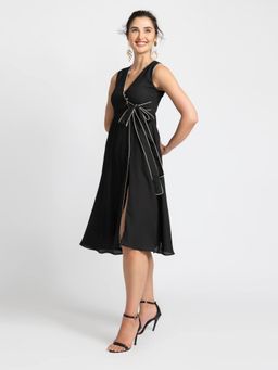 JULO - Noir Allure Knee Length Dress