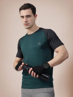 CHKOKKO - Men Green Regular Fit Gym T-Shirt