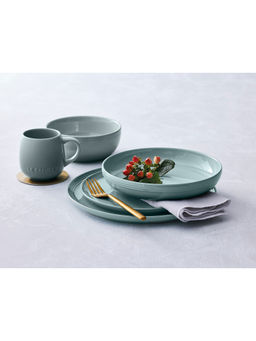 Le Creuset - Sea Salt Mug, Bowl , Pasta Bowl, Side Plate, Dinner Plate Gift Set