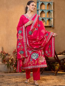 Koskii - Pink Embroidered V-Neck Three Fourth Sleeves Kurta Pant & Dupatta