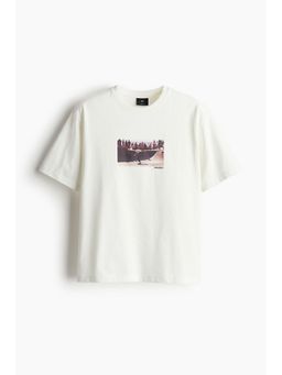 H&M - Men White Loose Fit Printed T-Shirt