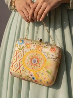 ARTKLIM - Women’S Beige Ethnic Patchwork Floral Box Embroidred Clutch with Detachable Chain
