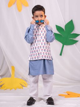 Vastramay - Boys Gray and White Nehru Jacket Kurta & Pyjama (Set of 3)