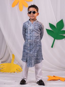 Vastramay - Boys Blue and White Kurta Pyjama (Set of 2)