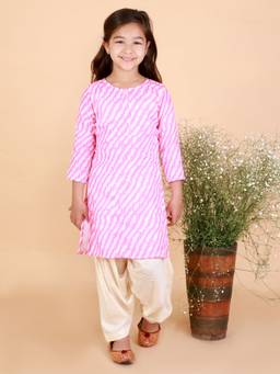 Vastramay - Girls Pink and White Kurta & Patiala (Set of 2)