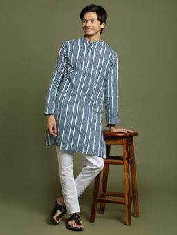 Vastramay - Boys Indigo Blue and White Kurta Pyjama (Set of 2)