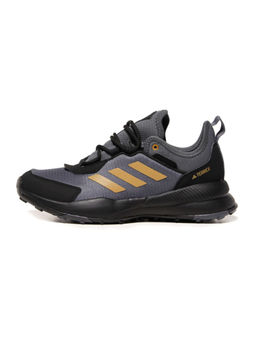 adidas - Men Questit Low Grey Outdoor Training Shoes