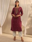 Maroon color option, Currently selected