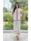 White color option, Currently selected