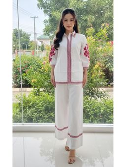 Divena - White Solid Pink Embroidery Tunic And Palazzo