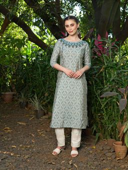FASHOR - Ethnic Printed Hand Embroidered Straight Fit Kurta - Powder Blue