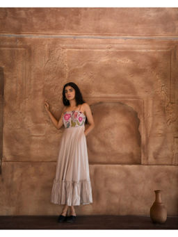 Taro India - Floral Pearl Dress