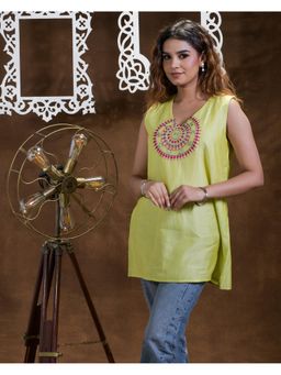 Phulkari Forever - Green Pure Chanderi Silk Hand Embroidered Tunic