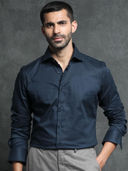 Navy Blue color option, Currently selected