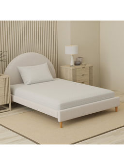 Boutique Living - Cottage Garden White Geometric Single Bedsheet With Pillow Cover