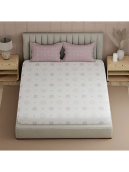 Boutique Living - Valatie Pink & White Double Bedsheet With Pillow Covers